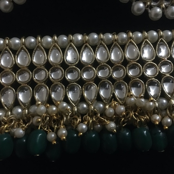 Pearl Necklace set - Picture 3 of 4
